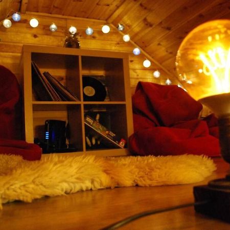 Hut In The Mid. Of Nowhere + Priv Pond+3 Ha Darzkowo 외부 사진
