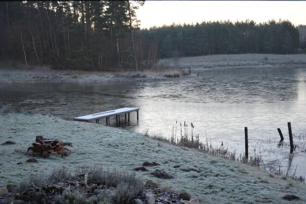 Hut In The Mid. Of Nowhere + Priv Pond+3 Ha Darzkowo 외부 사진